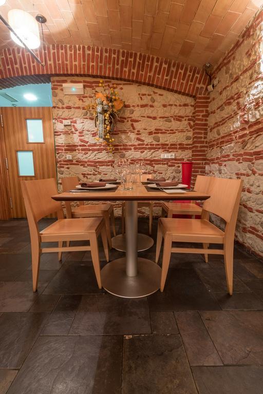 Hostal Albany Leon Ngoại thất bức ảnh