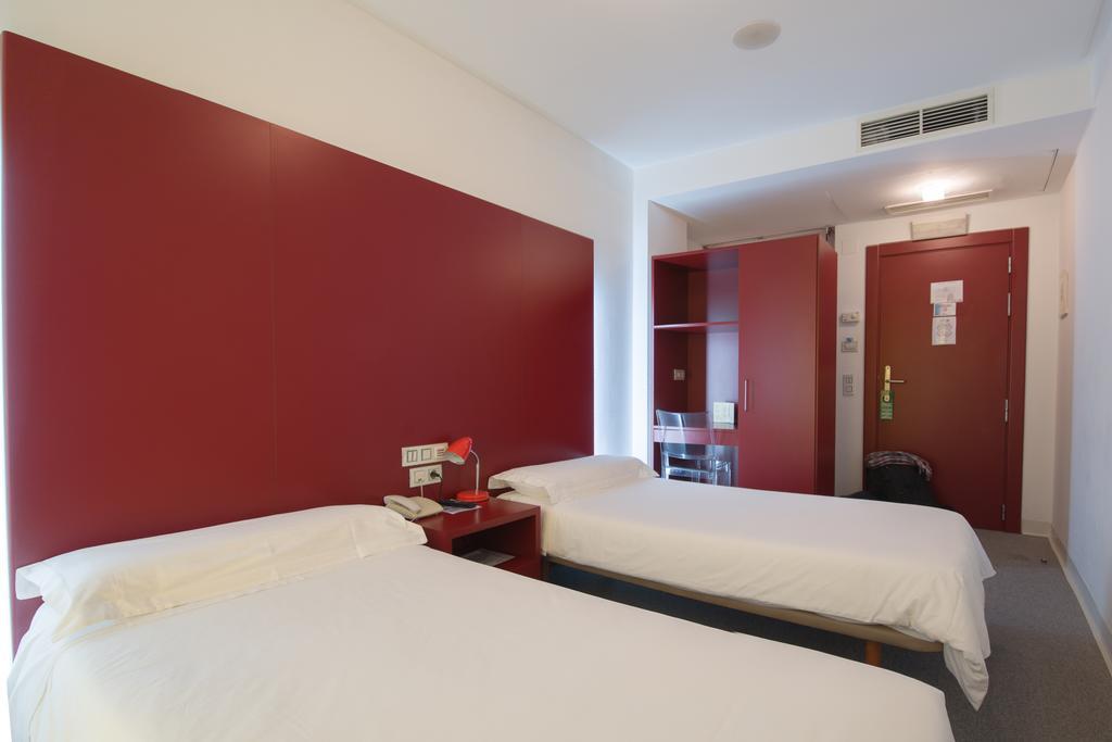 Hostal Albany Leon Ngoại thất bức ảnh