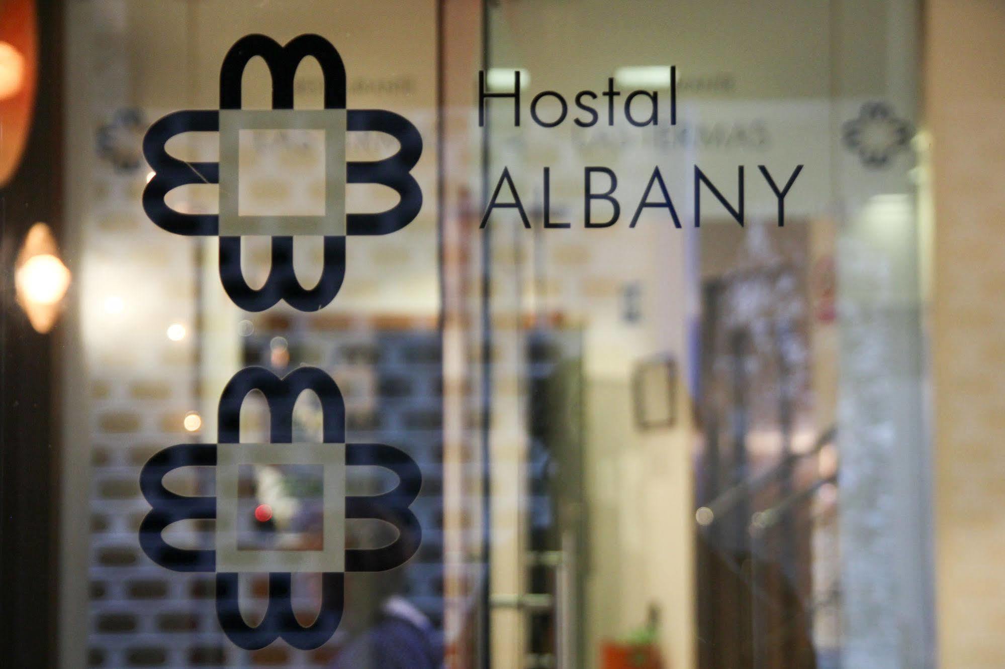 Hostal Albany Leon Ngoại thất bức ảnh