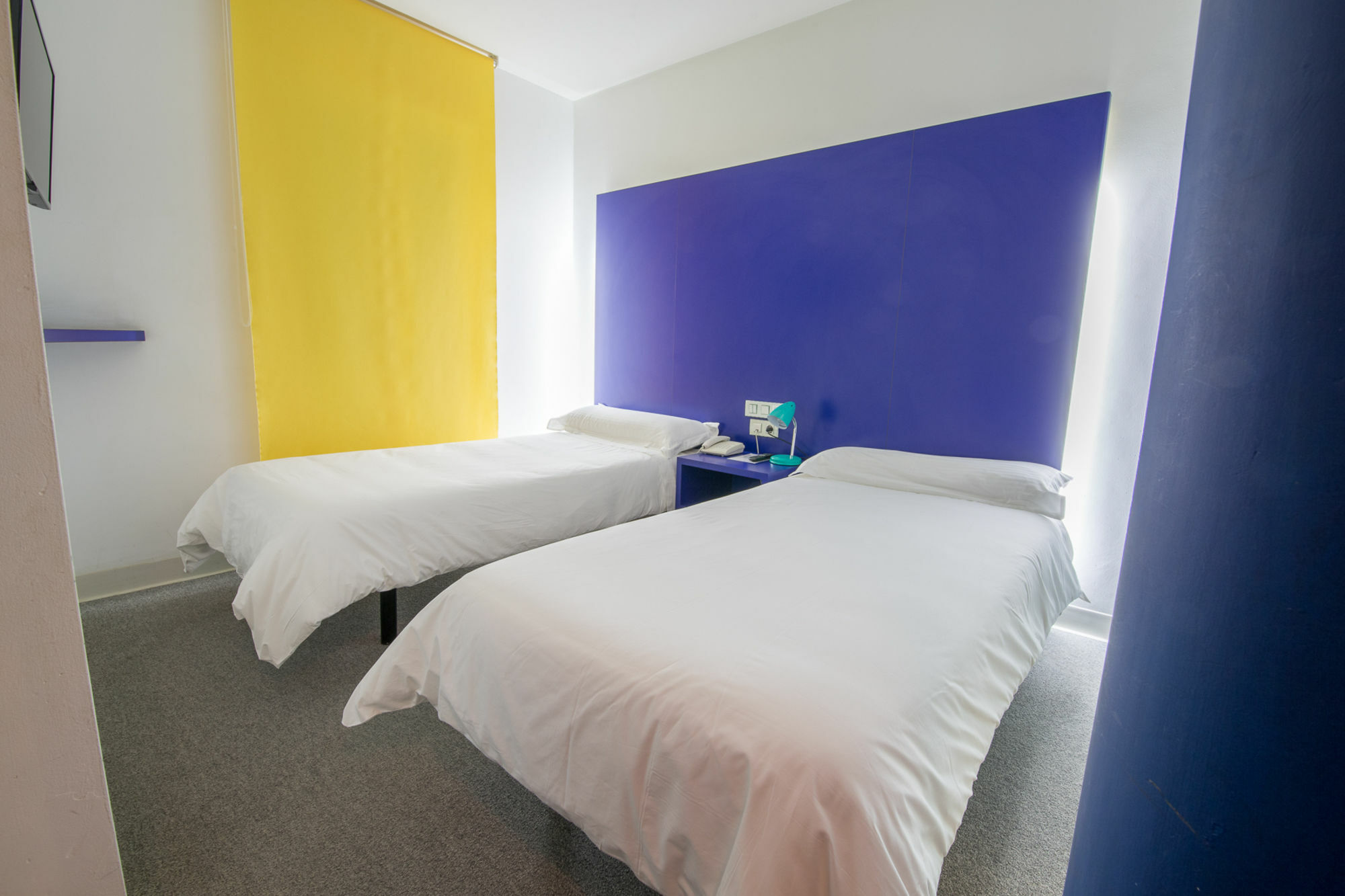 Hostal Albany Leon Ngoại thất bức ảnh